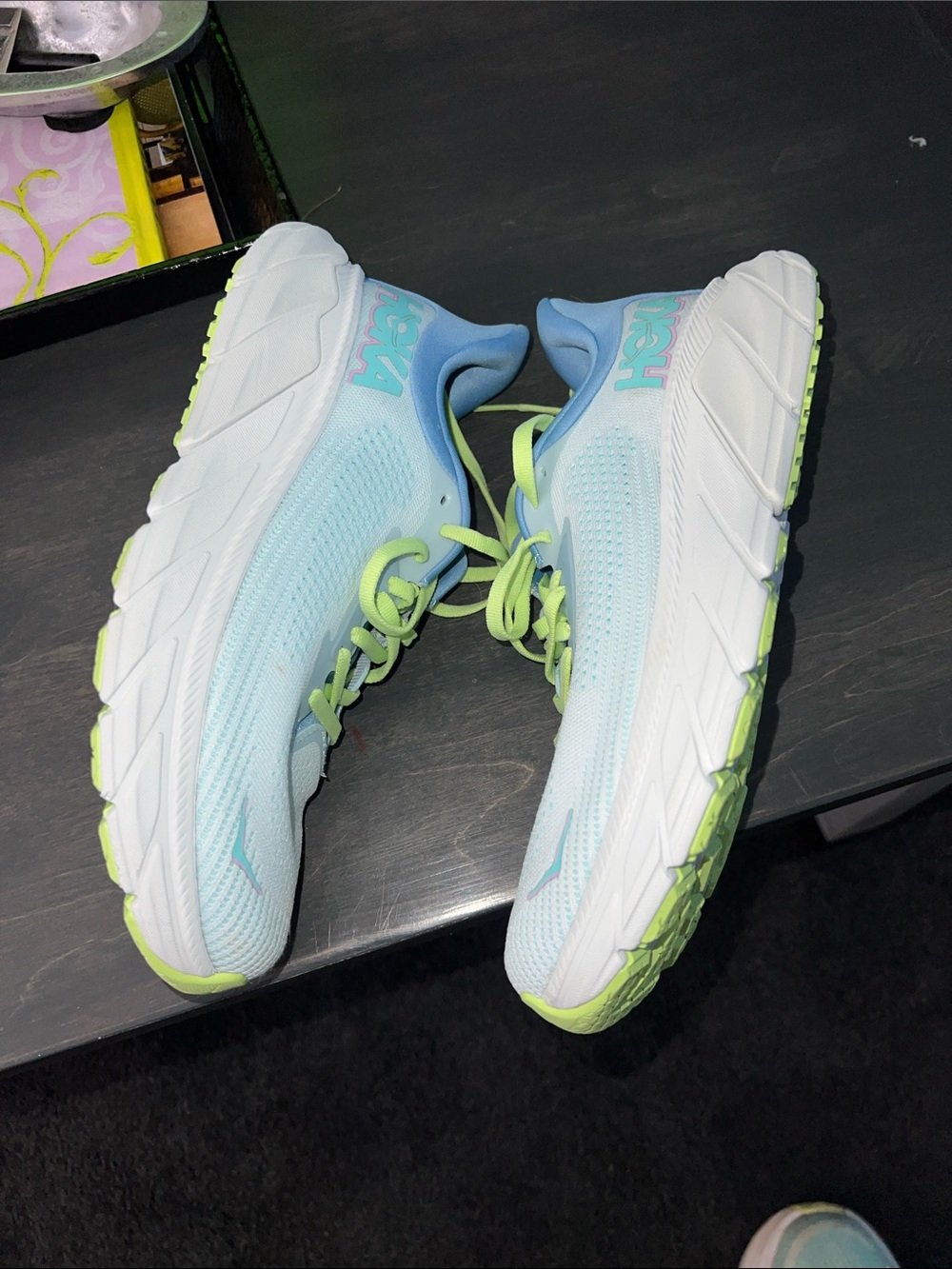 Hoka Arahi 7 - Picture 3 of 11